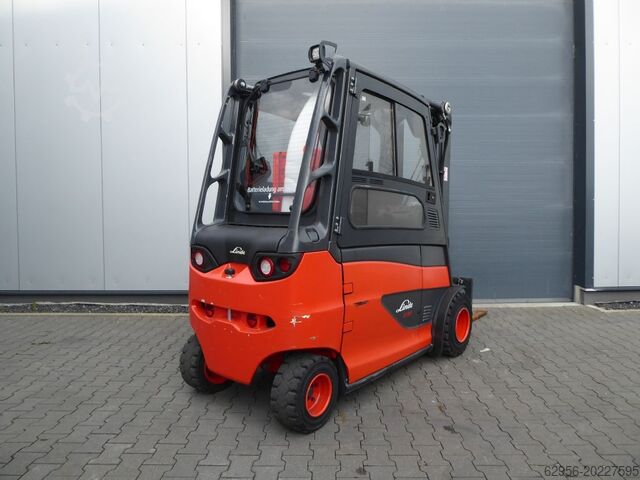 Electric 4-wheel forklift Linde E35HL-01