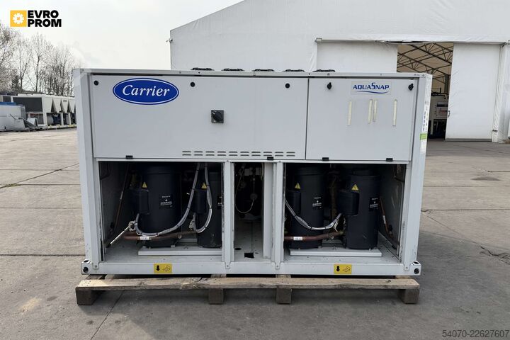 Chiller Used Industrial Chiller CARRIER - 156 kW | With warranty