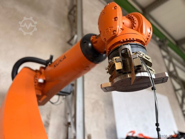 Industrieroboter KUKA KR 240 R2900 C Ultra