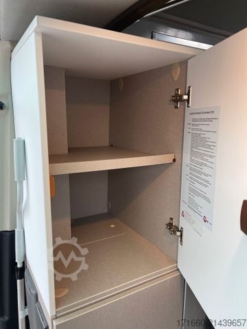 Obytný vůz BÜRSTNER Playa Limited C 500