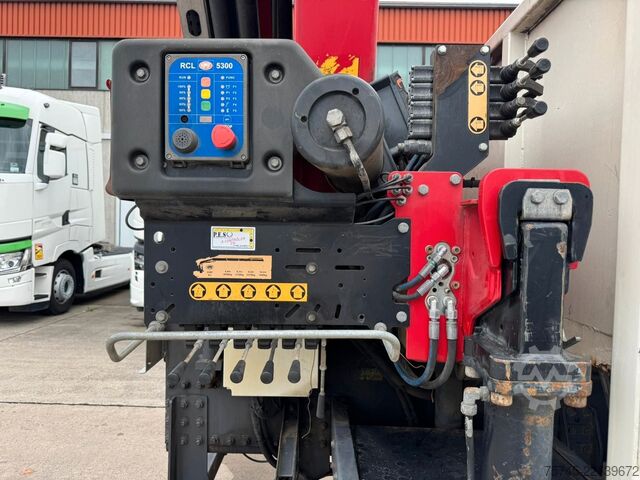 Vrachtauto met open laadbak RENAULT KERAX 460 * PRITSCHE * HMF KRAN 10,2N M *8 X 4*