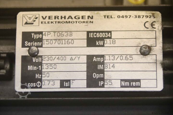 Motoréducteur : 0,18 kW 135 tr/min Varvel FRS40/PC 19MM  IEC63B14