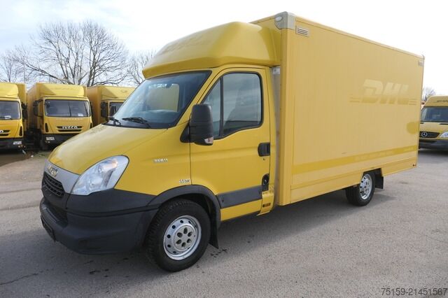 Skåpbil iveco Daily 35 S11 C30C AUTOMATIK KAMERA Regale LUFT DURCHGANG EURO-5 CoC