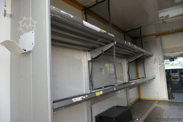 Skåpbil iveco Daily 35 S11 C30C AUTOMATIK KAMERA Regale LUFT DURCHGANG EURO-5 CoC