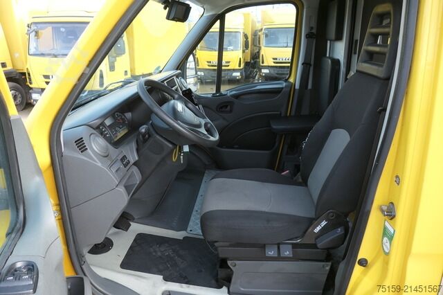 Skåpbil iveco Daily 35 S11 C30C AUTOMATIK KAMERA Regale LUFT DURCHGANG EURO-5 CoC