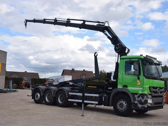 Hakenarmsystem Mercedes-Benz Actros 3236 Hooklift + Hiabcrane