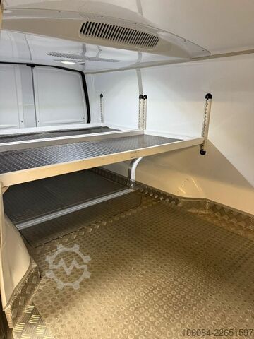 Kühltransporter VW T6 Kühlkastenwagen Kerstner Lang DSG ACC LED AHK