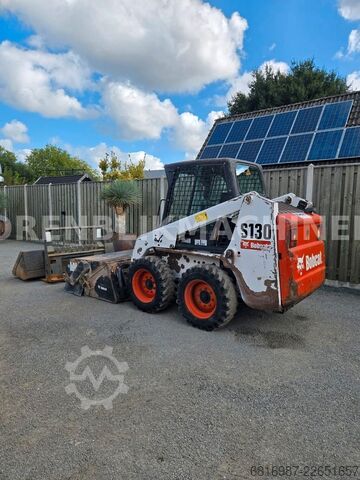 Μίνι εκσκαφέας BOBCAT S130