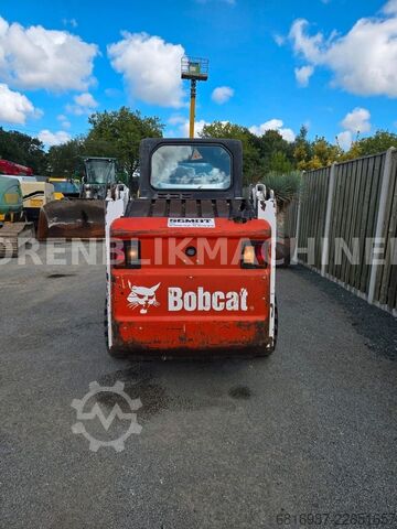 Μίνι εκσκαφέας BOBCAT S130