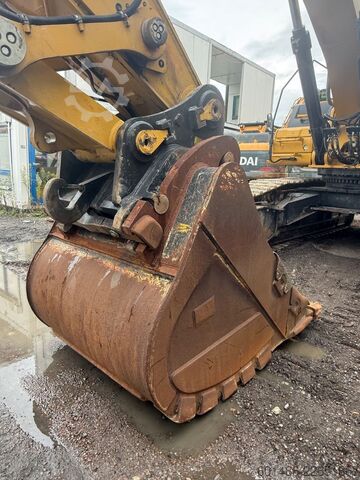Εκσκαφέας ερπυστριοφόρος CATERPILLAR 352 mit CE und EPA