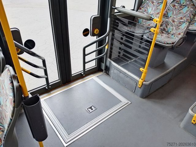 Městský autobus MERCEDES-BENZ Citaro O 530 | 3-Türen, Klima