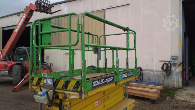 Tavolo di sollevamento a forbice Iteco IG 10130 (9,85m)