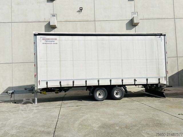 Öppen släpvagn med presenning Möslein TP 11 Schwebheim  Tandem- Schiebeplanenanhänger zum Durchladen