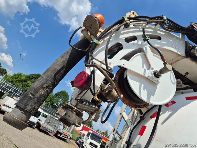 Vacuüm- en drukwagen MAN FE 28.460 6X4 - ASSMANN