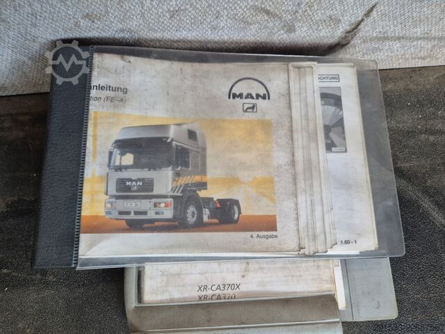 Vacuüm- en drukwagen MAN FE 28.460 6X4 - ASSMANN