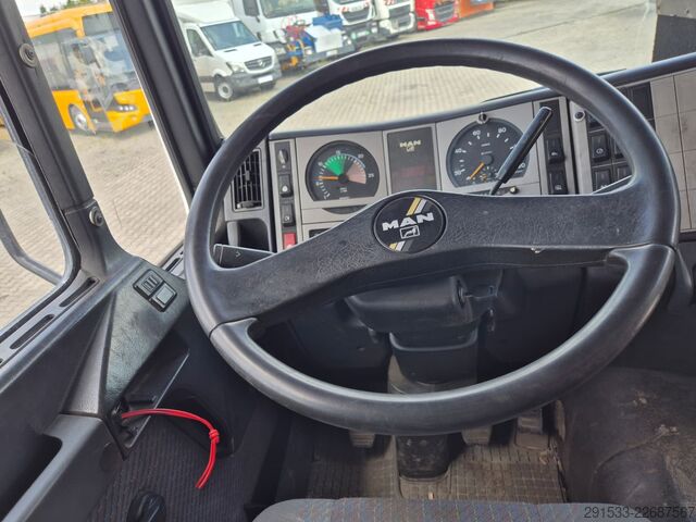 Vacuüm- en drukwagen MAN FE 28.460 6X4 - ASSMANN