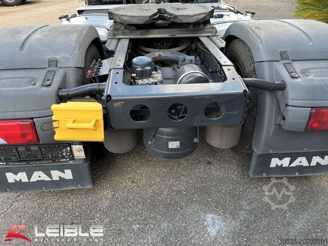 Standardni tegljač MAN TGX 18.510 BLS*XLX*2xTank*Standklima*425 TKM*