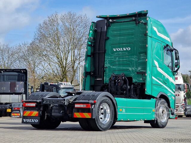 Standard-SZM Volvo FH 500 XL - full air - retarder - costum interi...
