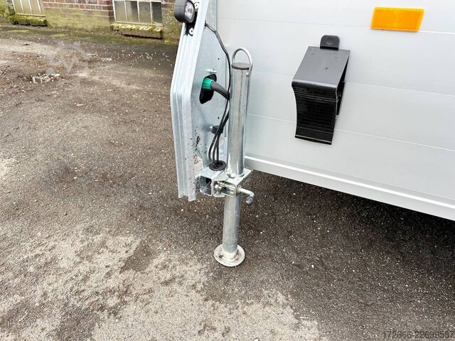  Debon CHEVAL LIBERTE DEBON C400 ALU ROADSTER SCHWARZ +SEITENTÜR