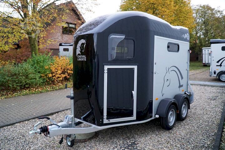 Pferdeanhänger Cheval Liberté GOLD 3 ALU PREMIUM SCHWARZ +SATTELKAMMER