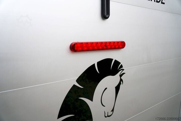Pferdeanhänger Cheval Liberté GOLD 3 ALU PREMIUM SCHWARZ +SATTELKAMMER
