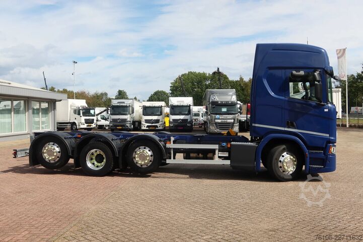 Chassis cab Scania R410 8x2 Chassis cabine Slaapcabine