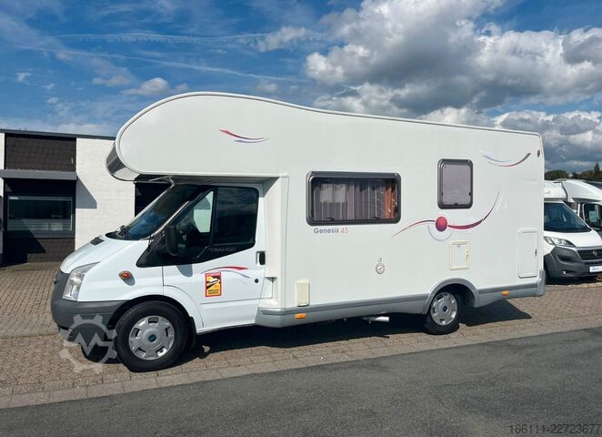 Autocaravana semi-integrada CHALLENGER Genesis 4 - Etagenbetten - Klima - Garage -