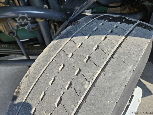 Tipper truck Volvo FMX 460 8x4 Bordmatik