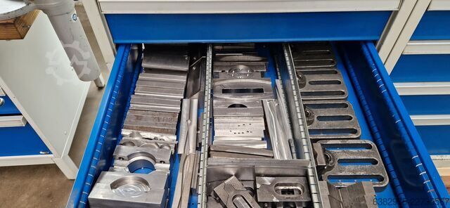 Verticale bewerkingscentrum Mikron mit 14768 Spindelstunden VCE1400+