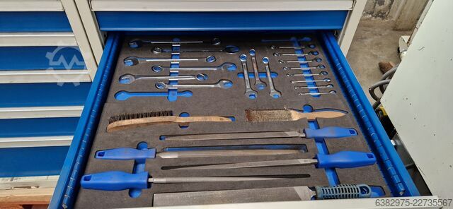 Verticale bewerkingscentrum Mikron mit 14768 Spindelstunden VCE1400+