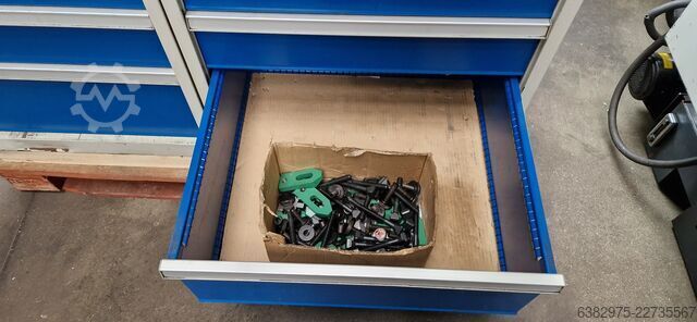 Verticale bewerkingscentrum Mikron mit 14768 Spindelstunden VCE1400+