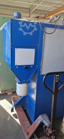 Verticale bewerkingscentrum Mikron mit 14768 Spindelstunden VCE1400+