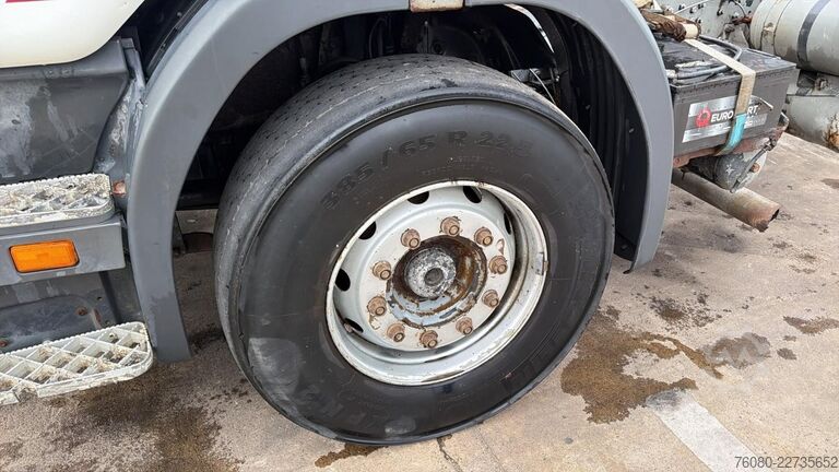 Chassis com cabina Scania 124 - 400 (MANUAL PUMP / POMPE MANUELLE / BOITE...