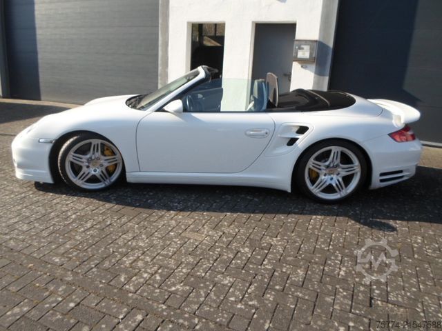 Furgon PORSCHE 911 Turbo Cabrio