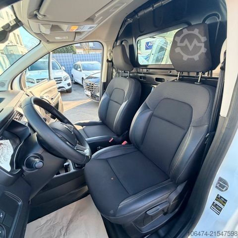 Bestelwagen RENAULT Express dCi 95 Extra # AHK # Regal # Kamera