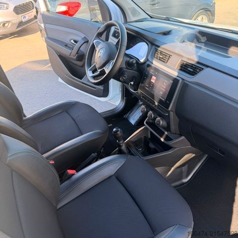 Bestelwagen RENAULT Express dCi 95 Extra # AHK # Regal # Kamera