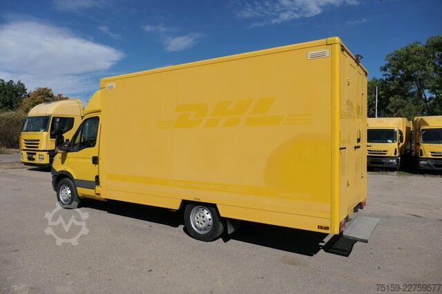 Furgoneta caja iveco Daily 35 S11 C30C AUTOMATIK KAMERA Regale LUFT DURCHGANG EURO-5 CoC