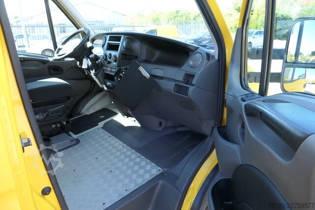 Furgoneta caja iveco Daily 35 S11 C30C AUTOMATIK KAMERA Regale LUFT DURCHGANG EURO-5 CoC