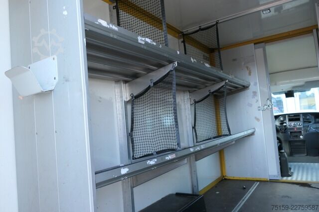 Furgoneta caja iveco Daily 35 S11 C30C KURZ AUTOMATIK KAMERA Regale LUFT DURCHGANG EURO-5 CoC