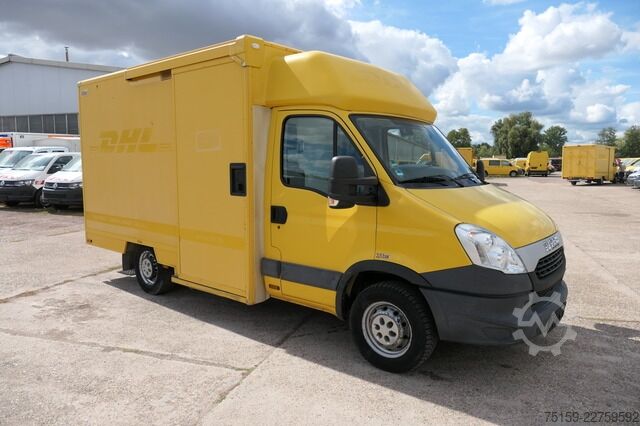 Furgoneta caja iveco Daily 35 S11 C30C KURZ AUTOMATIK KAMERA Regale LUFT DURCHGANG EURO-5 CoC