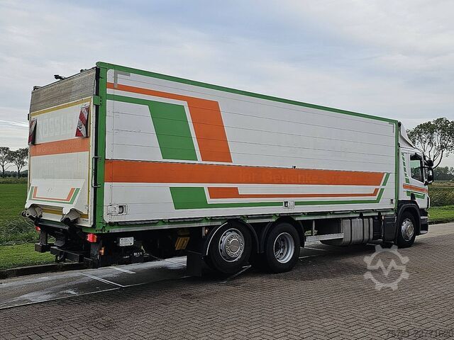 Gesloten bak SCANIA P360 6x2*4