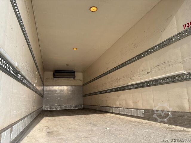 Refrigerated/freezer transport Volvo FL 240 + THERMO KING + CHEREAU + EURO 5 + LIFT ...