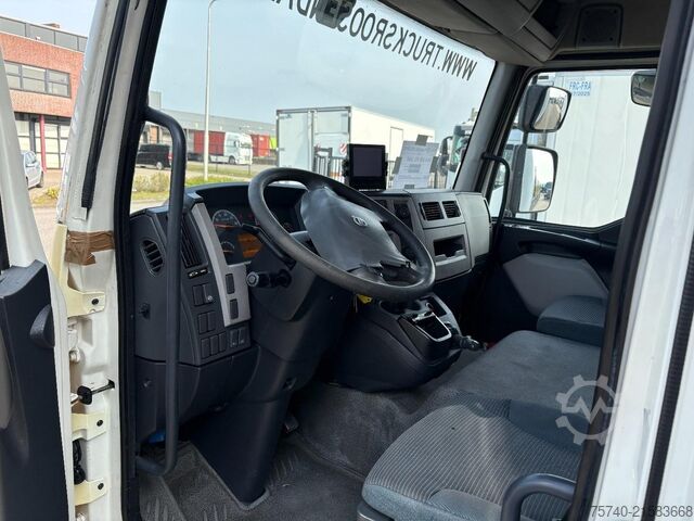 Refrigerated/freezer transport Volvo FL 240 + THERMO KING + CHEREAU + EURO 5 + LIFT ...