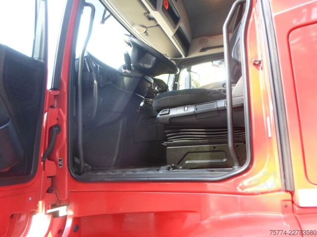 Grúa montada en camión MERCEDES-BENZ 2648/6x4/HMK  4 L/ Montagekran
