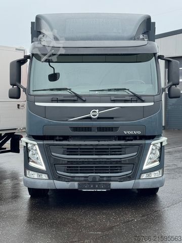 Plattewagen met zeil VOLVO FM 410 / LBW / 2 x AHK / LENKACHSE / 19 PAL