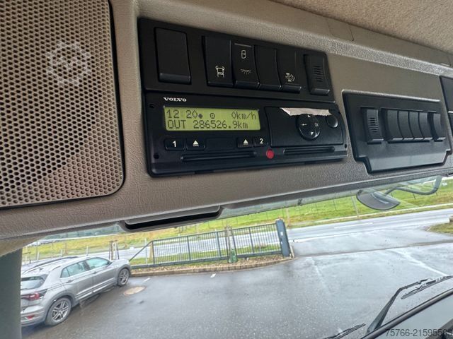 Plattewagen met zeil VOLVO FM 410 / LBW / 2 x AHK / LENKACHSE / 19 PAL