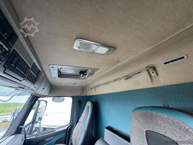 Plattewagen met zeil VOLVO FM 410 / LBW / 2 x AHK / LENKACHSE / 19 PAL