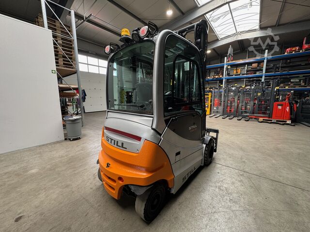 Wózek widłowy czołowy Still RX 60-30 [ID: 50]