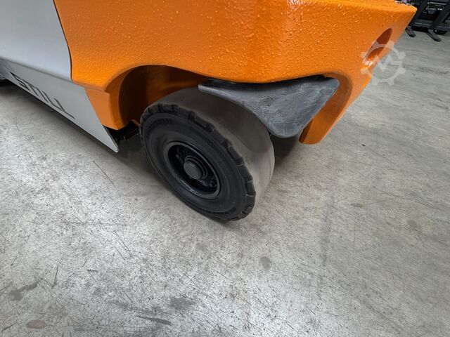 Wózek widłowy czołowy Still RX 60-30 [ID: 50]