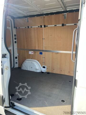 Furgone MERCEDES-BENZ Sprinter 211 9G-TRONIC KLIMA NAVI KAMERA 3-SITZE